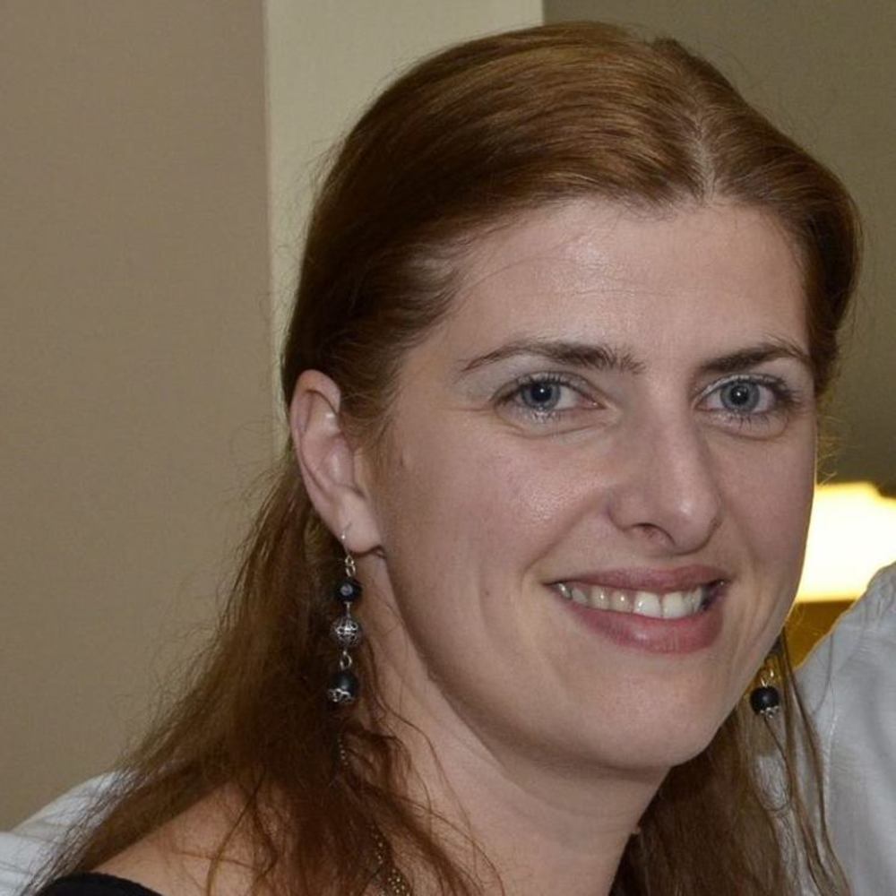 Meet your Posher, Carmen